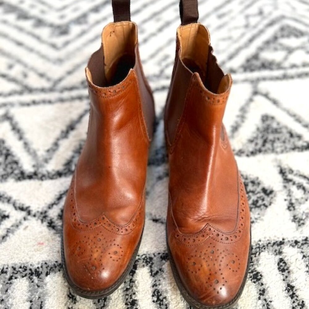 Clarks Craftmaster Chelsea Boot Men's Size 10.5 Burnished Leather Brogue Wingtip